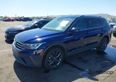 2022 Volkswagen Tiguan 2.0T Se z USA, uszkodzony, nr VIN 3VV3B7AX8NM043647